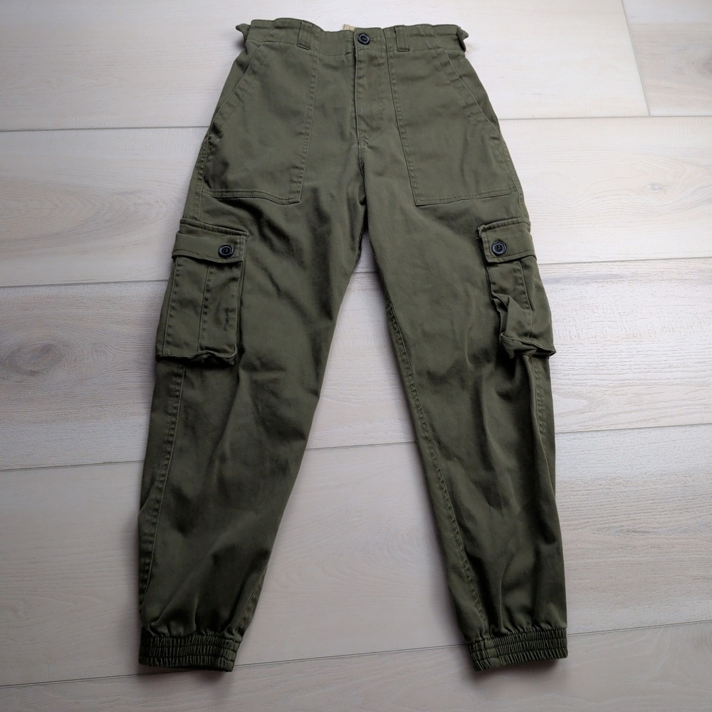 Wondery Isabel 2.0 Outdoor Cargo Pant Olive Green Womens Small Short Hiking READ